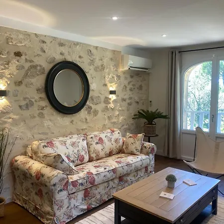 Aparthotel Domaine Du Mas Foucray Les Baux-de-Provence